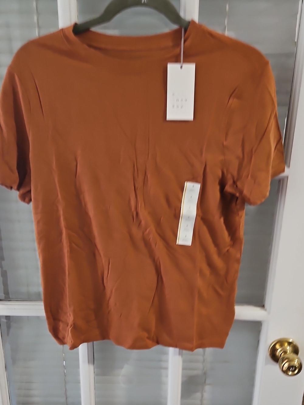 ❤️ NWT Women's Short Sleeve Tee - Rust. Sz S